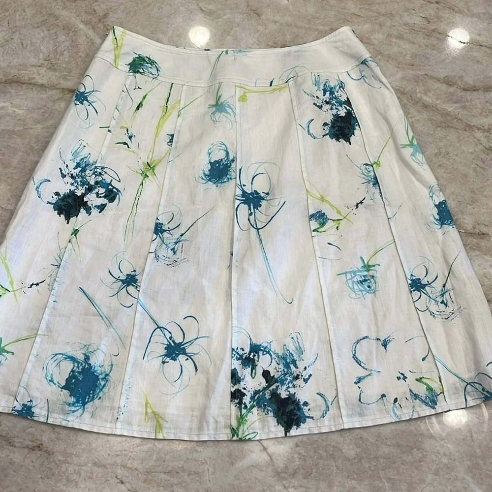 Ann Taylor | 100% Linen Floral Pencil Skirt | White‎ & Blue | Petite Size 4 (4P)